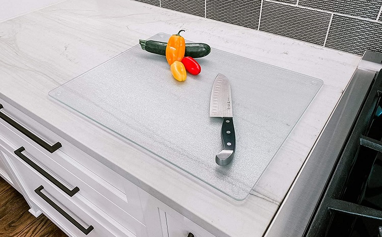 Surface Saver Vance Clear Tempered Glass Cutting Board